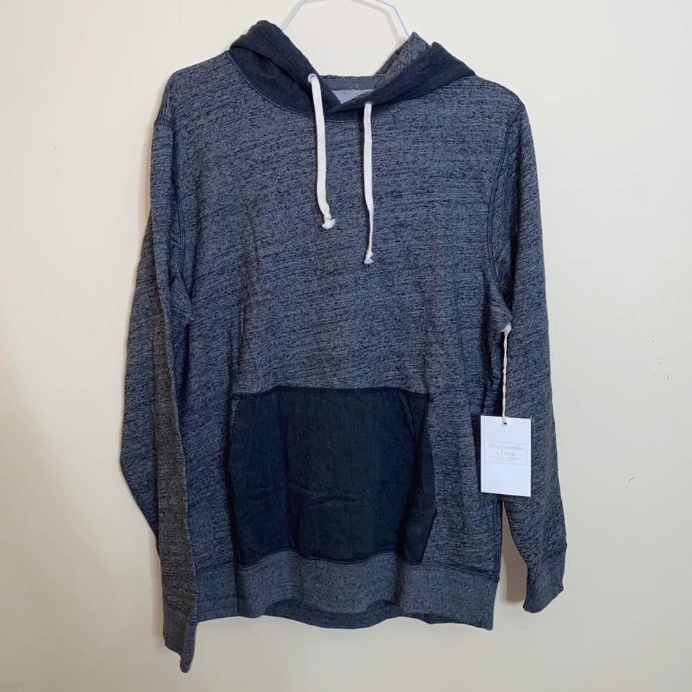 A&F Men’s Hoodie - L